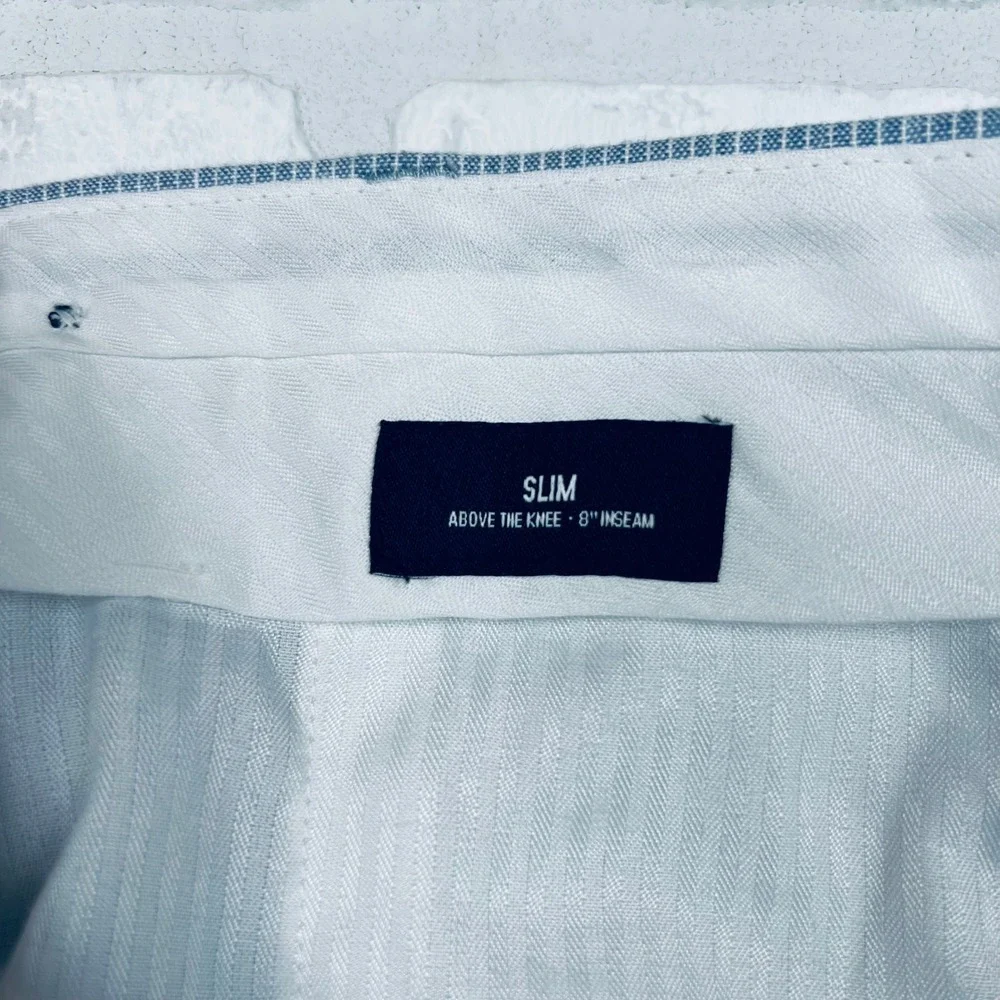 Express Mens Blue White Striped Seersucker Cuffed Shorts Size 32